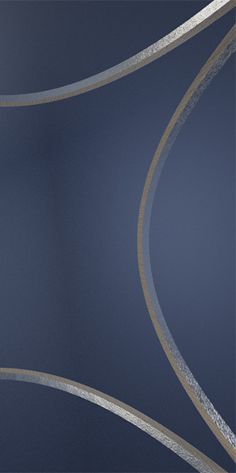 Parenthèse, lit de rêves, chêne clair et feuille d’argent, 200 x 210 x 200 cm